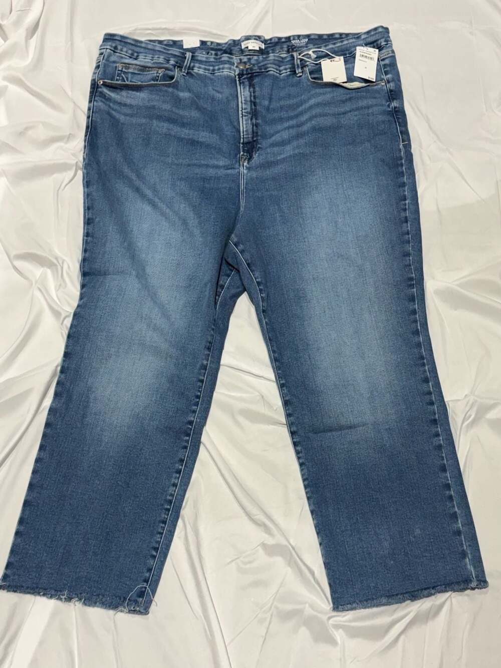 Good American Good Legs Straight Jeans Size 30 NWT Indigo Mid Rise Raw Hem $169
